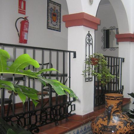Apartamentos Turisticos Casa Cantillo Carmona  Exteriör bild