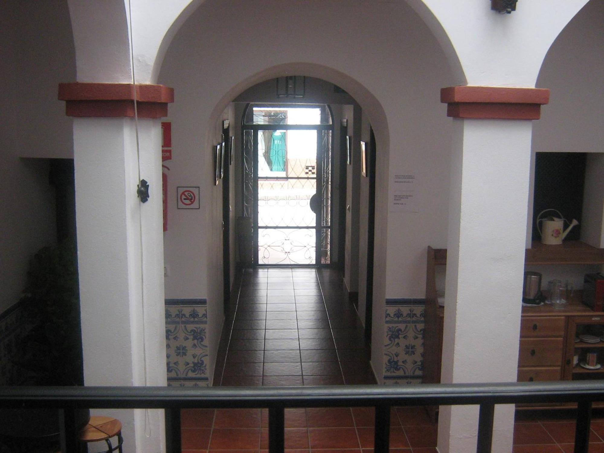 Apartamentos Turisticos Casa Cantillo Carmona  Exteriör bild